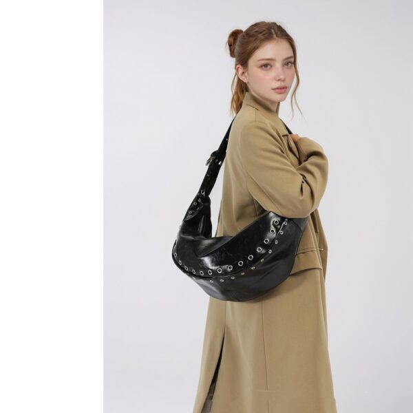 Retro Large Capacity Crossbody One Shoulder Underarm Dumpling Bag - Image 7