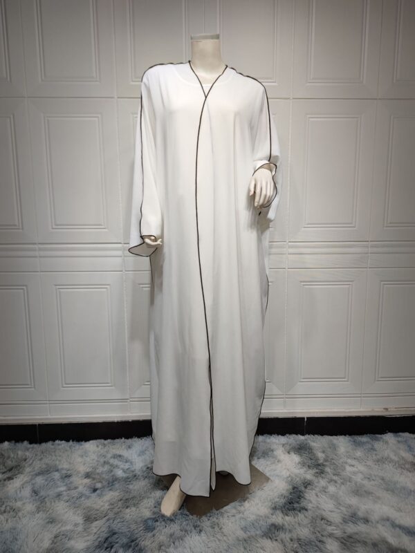 Women's White Patchwork Plus Size Women's Abaya Robe - Image 2